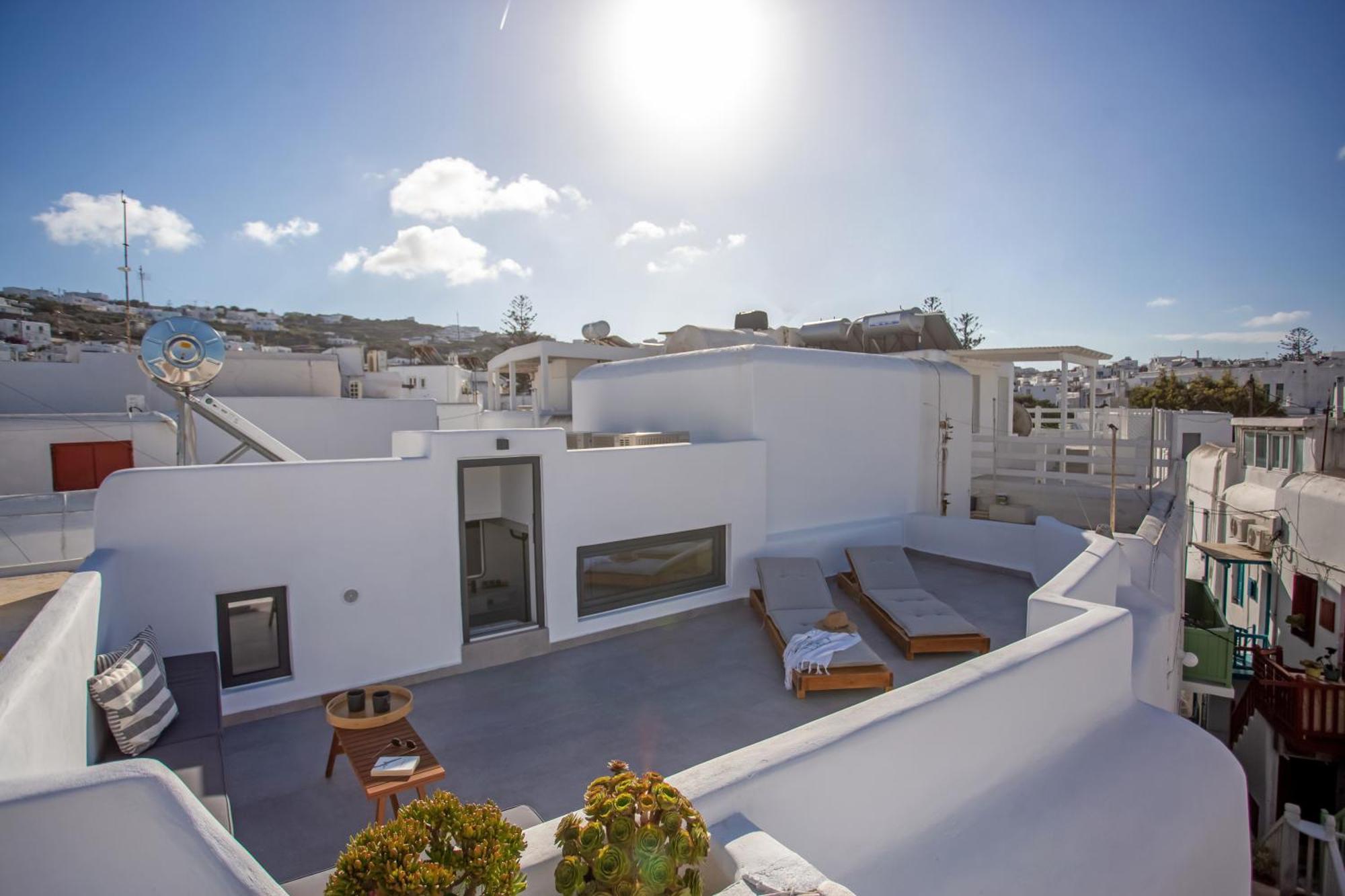 The Pelican Heritage House. Apartment Mykonos Town Exterior photo